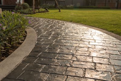 Restores the appearance of stamped concrete